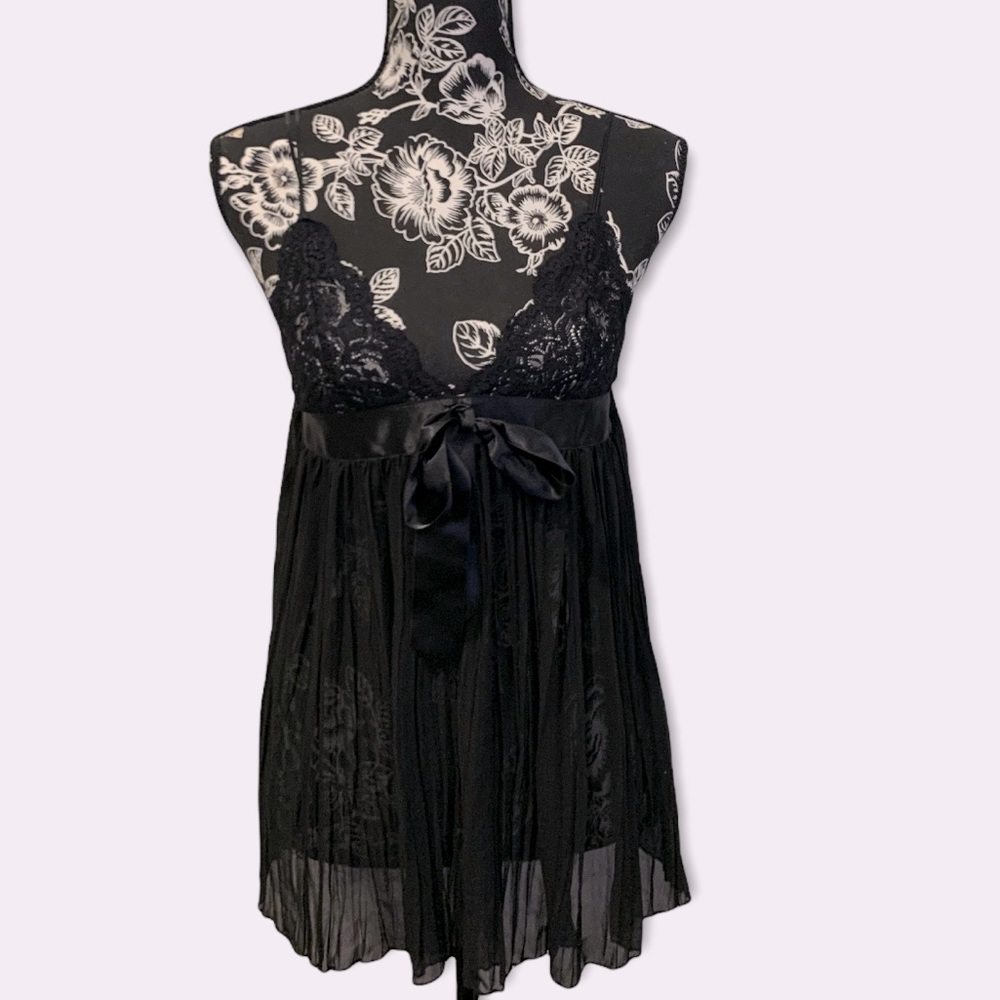 Black pleated babydoll lingerie dress